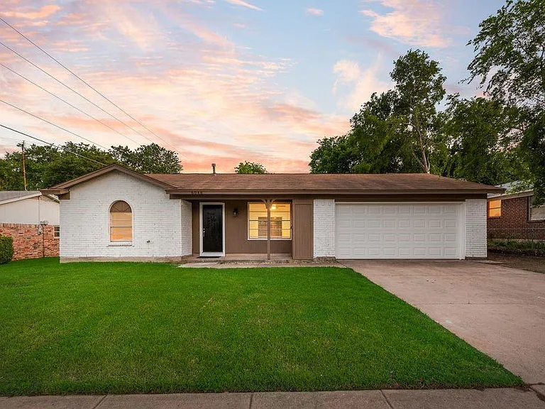 6048 Hillcrest Dr — Photo 1