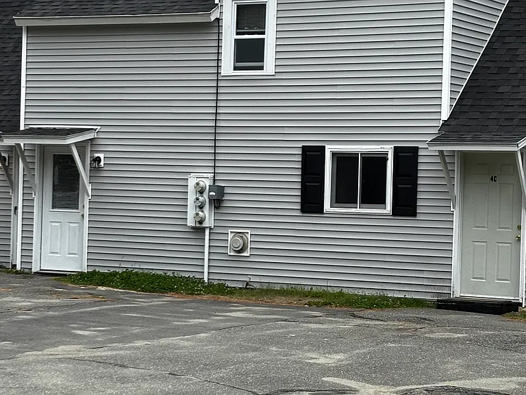 4 Prescelly Dr #4B — Photo 17