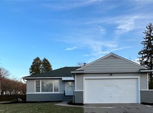 19306 Libby Rd, Maple Heights, OH 44137