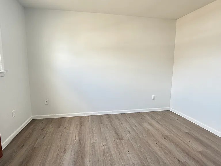 51 Dewitt St #2 — Photo 12