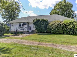 1679 400th St, Mount Pulaski, IL 62548