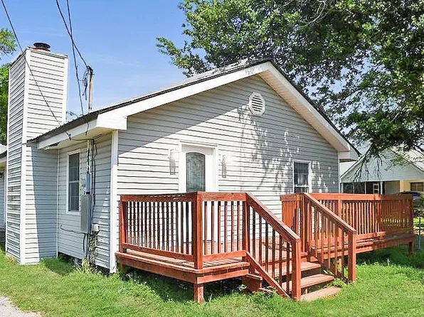 297 Evangeline Rd, Montz, LA 70068