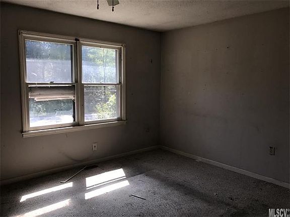 5th image of 930 German St NW