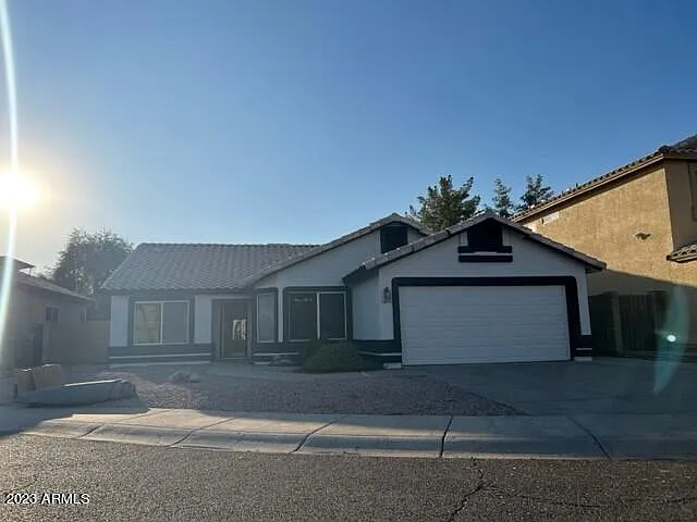 19010 N 25th Way — Photo 1