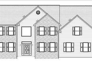 39 Sunglo Dr, Leesport, PA 19533