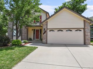 2976 S Garrison Way, Lakewood, CO 80227