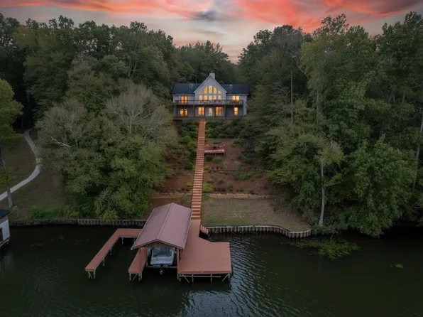 1475 Jamesway Dr, Sparta, GA 31087