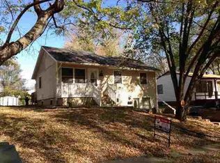 1320 SE 19th St, Topeka, KS 66607