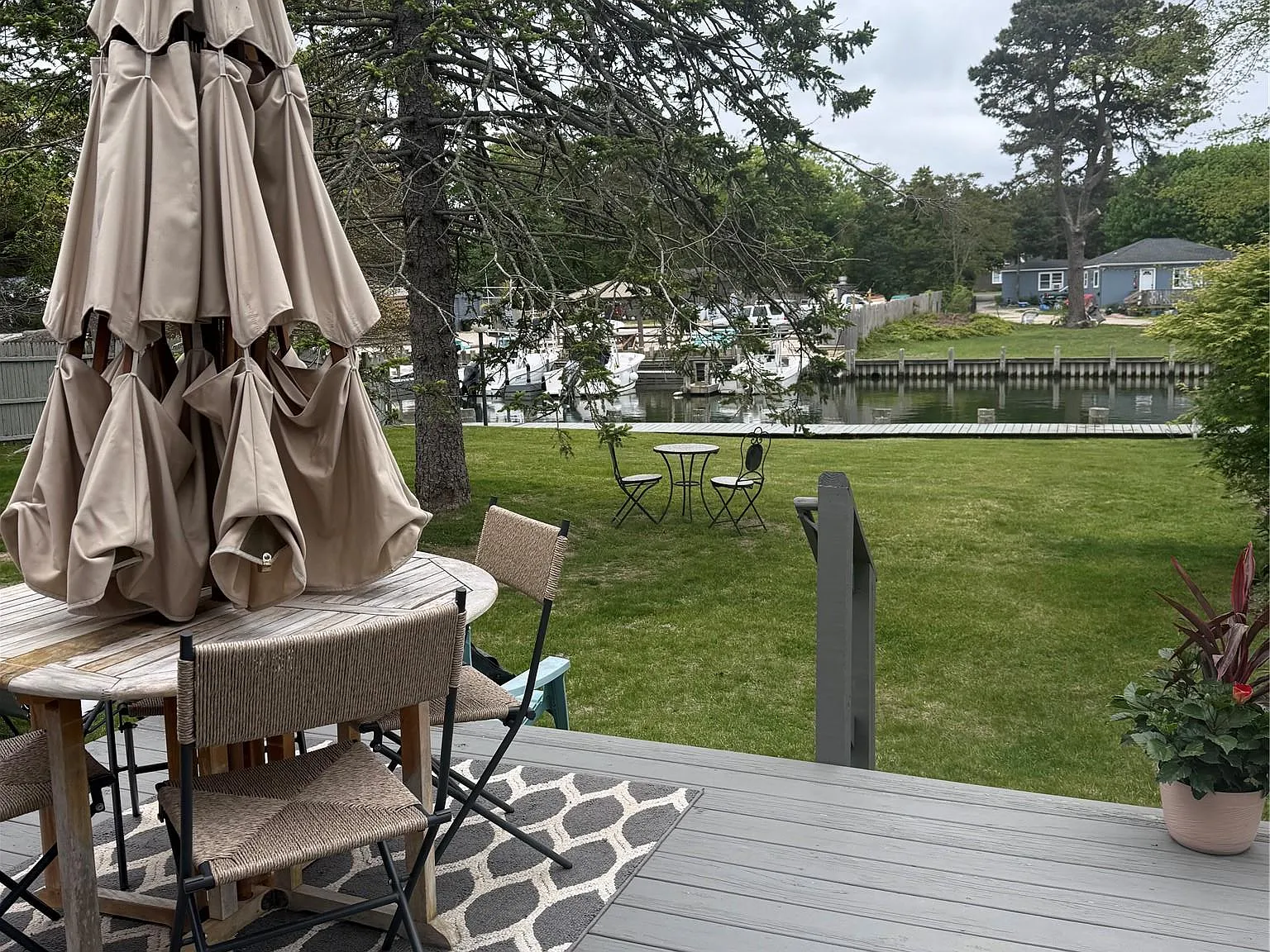 1 bed, 1.0 bath, 650 sqft, $22,000 — Photo 3