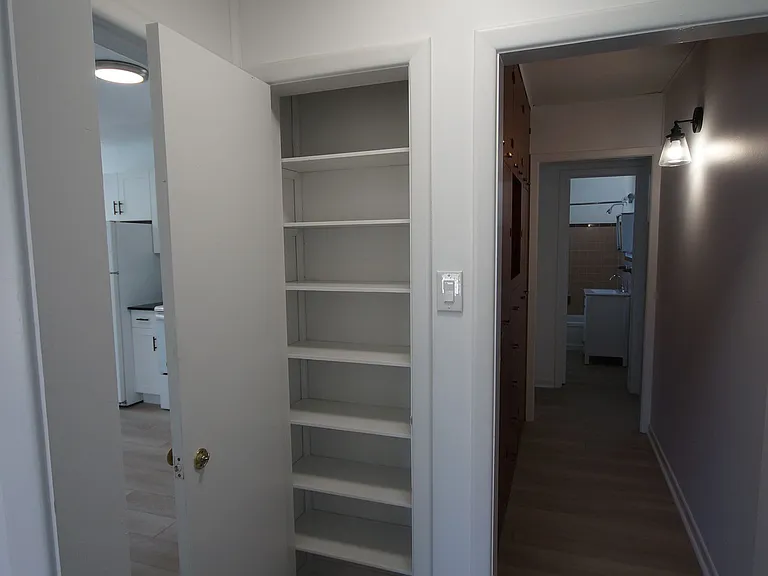 40 Burkholder St — Photo 16
