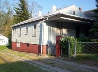 1319 N 11th St, Saint Joseph, MO 64501