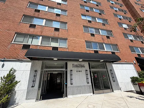 2101-17 Chestnut St #814 Photo 1