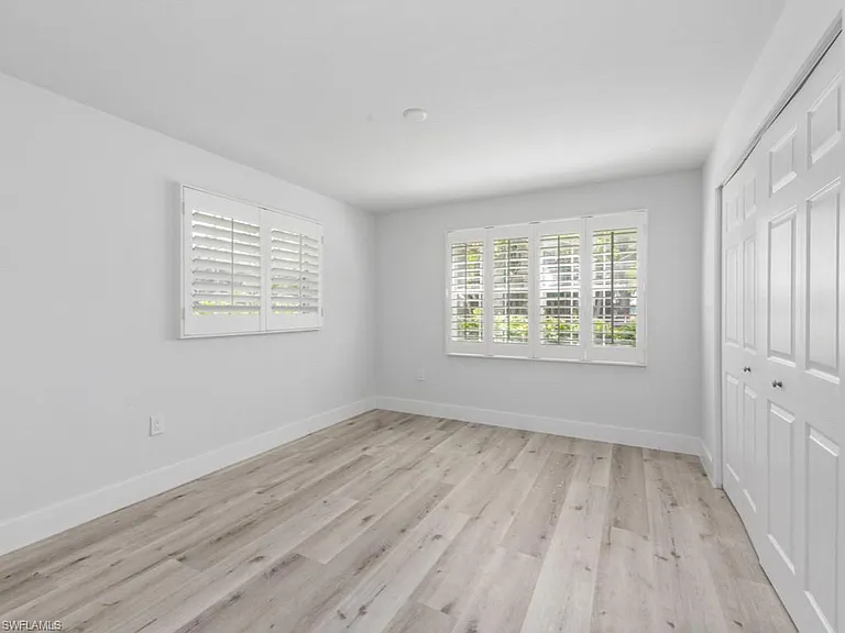 1131 Crayton Rd — Photo 16