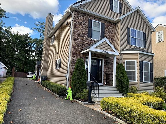 2nd image of 16 Crane Ave