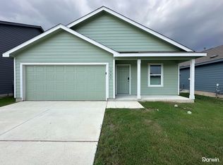 1041 Elegance Dr, New Braunfels, TX 78130