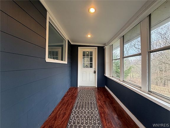 3rd image of 12182 Old Main Rd