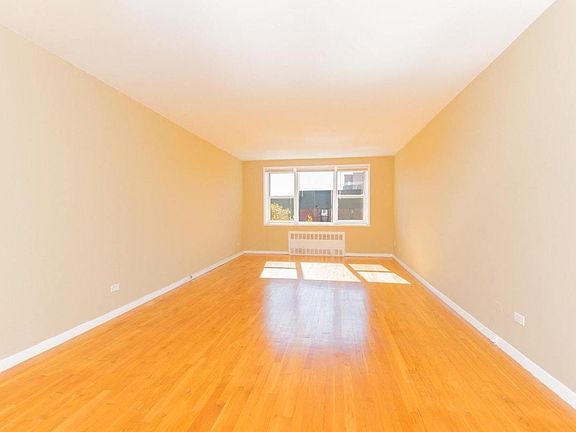 5th image of 525 W 236th St APT 6E
