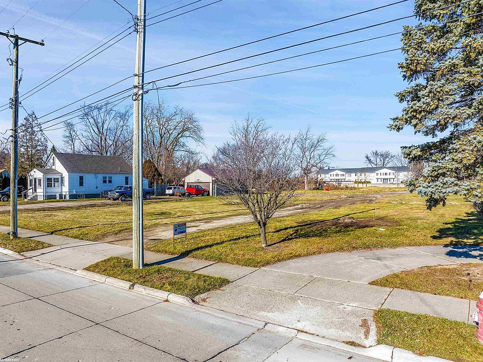 1st image of 18905 Voiland St #18941