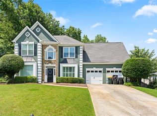 530 Camber Woods Dr, Roswell, GA 30076