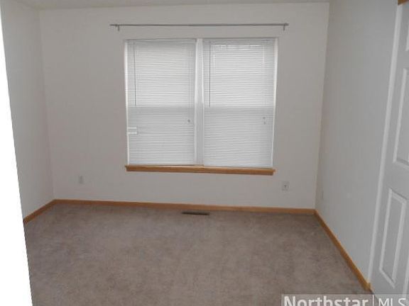 3rd image of 1715 Countryside Dr