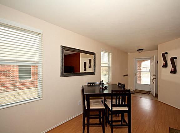 5th image of 2624 Mariners Dr