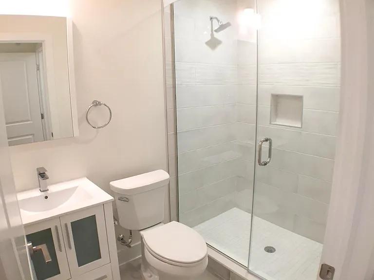 404 W Berks St — Photo 10