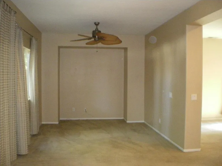 643 Laxford Rd — Photo 5