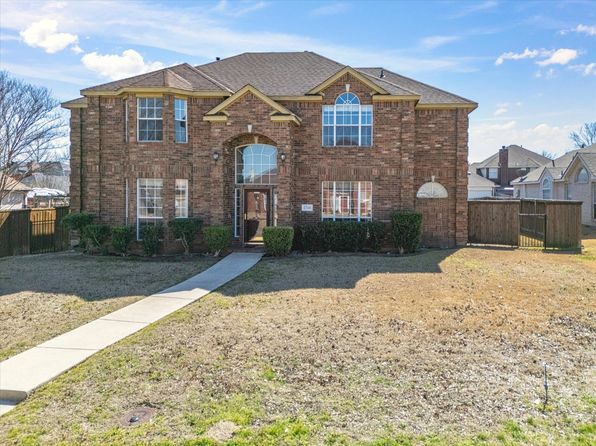 1716 Stonebridge Dr, Desoto, TX 75115