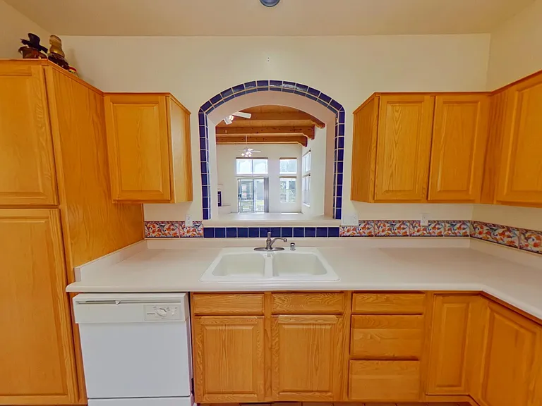 4016 Pasaje Pl NW — Photo 13