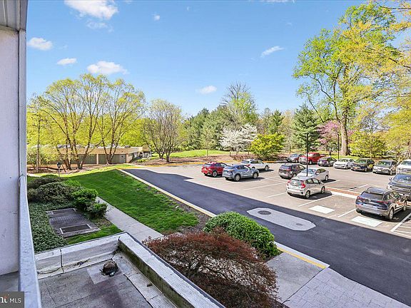 5th image of 4977 Battery Ln #1-211