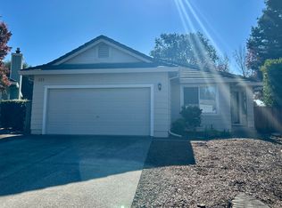 518 Quince St, Windsor, CA 95492