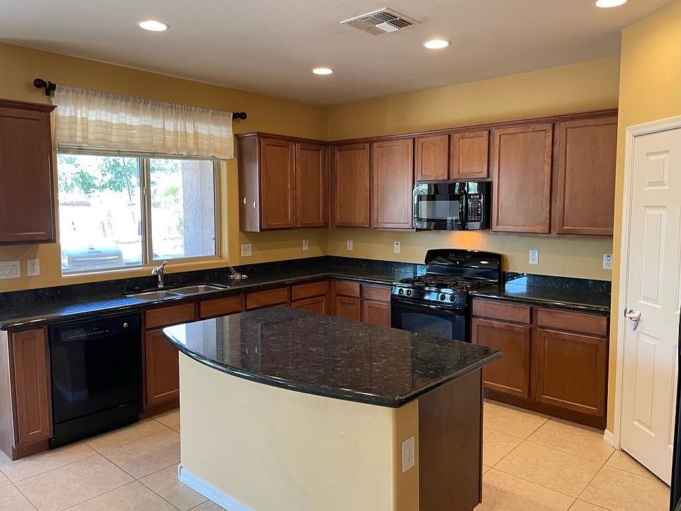 1st image of 15028 W Georgia Dr