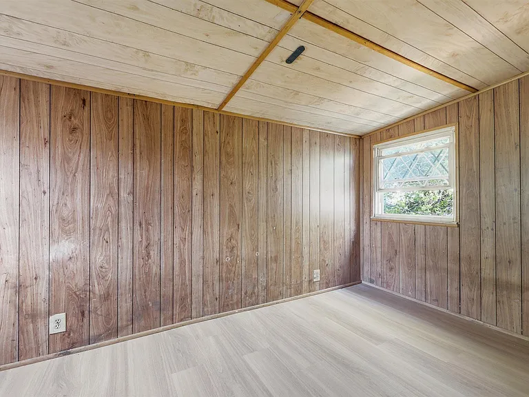4029 Kingsbury Ave — Photo 20