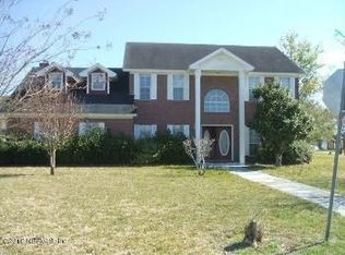 325 Franklin Brook Ln, Jacksonville, FL 32225