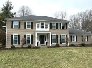 103 Chadbourne Dr, Hudson, OH 44236