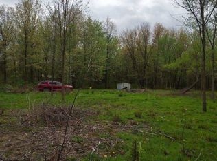 Bronson Rd, Olmsted Falls, OH 44138