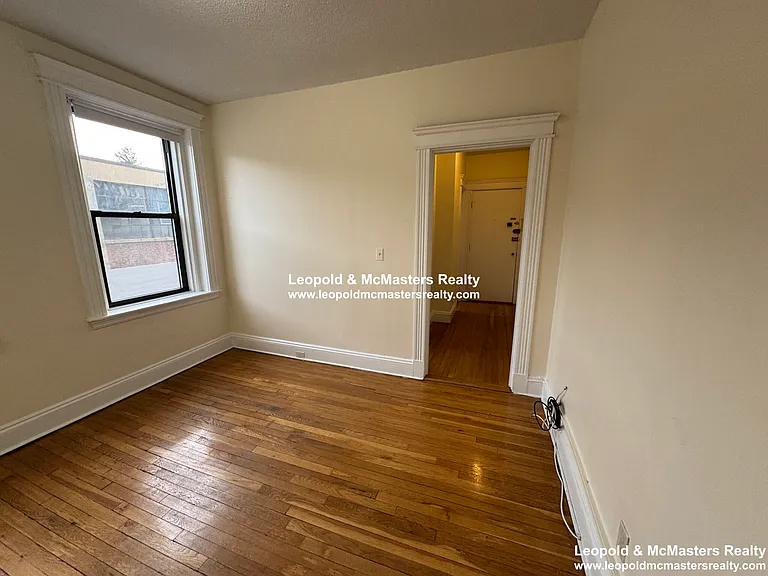 1124 Commonwealth Ave — Photo 34