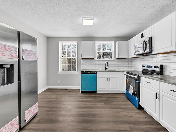 5th image of 2622 Union Hall Rd