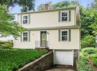 4 Payson St, Lexington, MA 02421