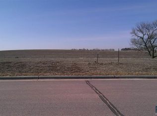 521 Valley View Ave, Baltic, SD 57003