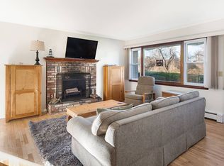 11 Fairview Ave, Montauk, NY 11954