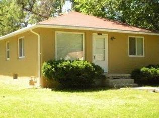 2537 SE Kentucky Ave, Topeka, KS 66605