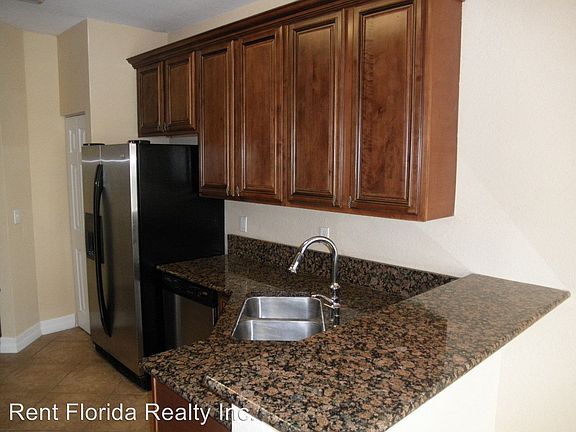 5th image of 784 Pipers Cay Dr