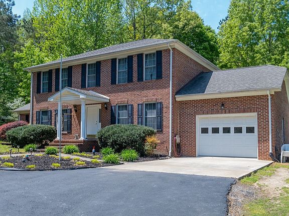2nd image of 69 Alexander Dr