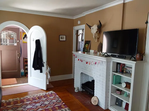47 Harper St APT 1, Rochester, NY 14607