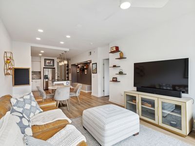 4107 Bowser Ave APT 205, Dallas, TX, 75219