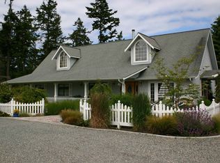 60 N Willard Way, Coupeville, WA 98239