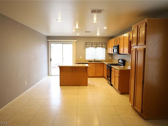 5th image of 1830 Vista Pointe Ave