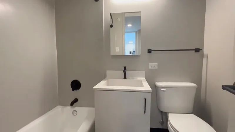 Studio, 1.0 bath, 479 sqft, $2,250 — Photo 3