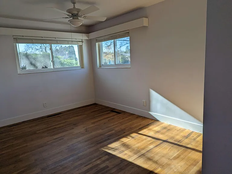 244 N 800 E — Photo 17